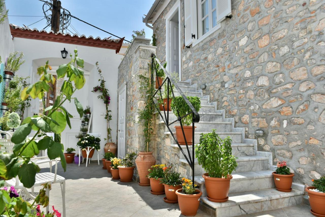 Hydra's Pearl - White Pearl Holiday home Hydra (Saronic Islands)